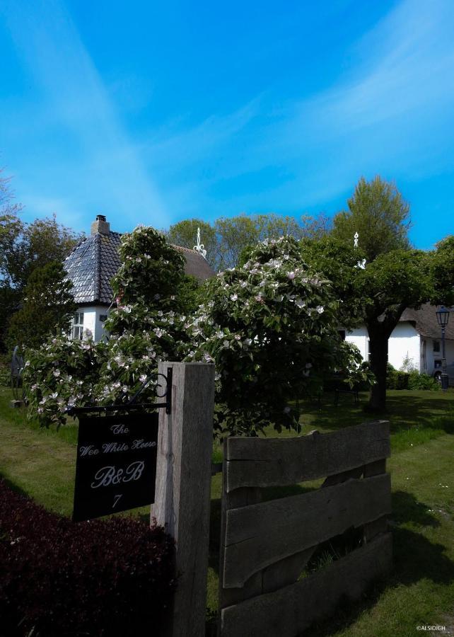 Oosternijkerk The Wee White Hoose B&B 외부 사진